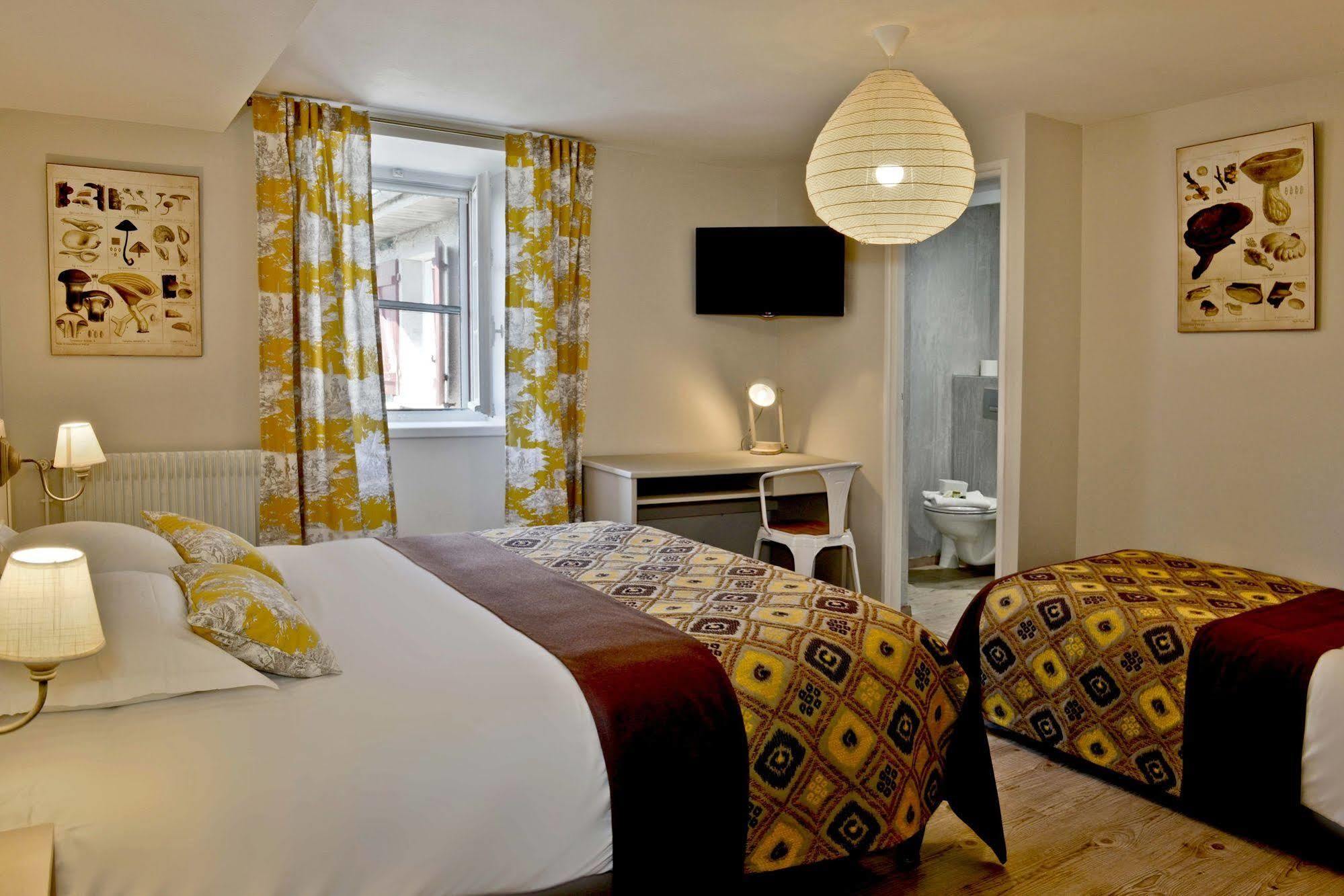 Hotel Les Bains De Secours Sevignacq-Meyracq Luaran gambar