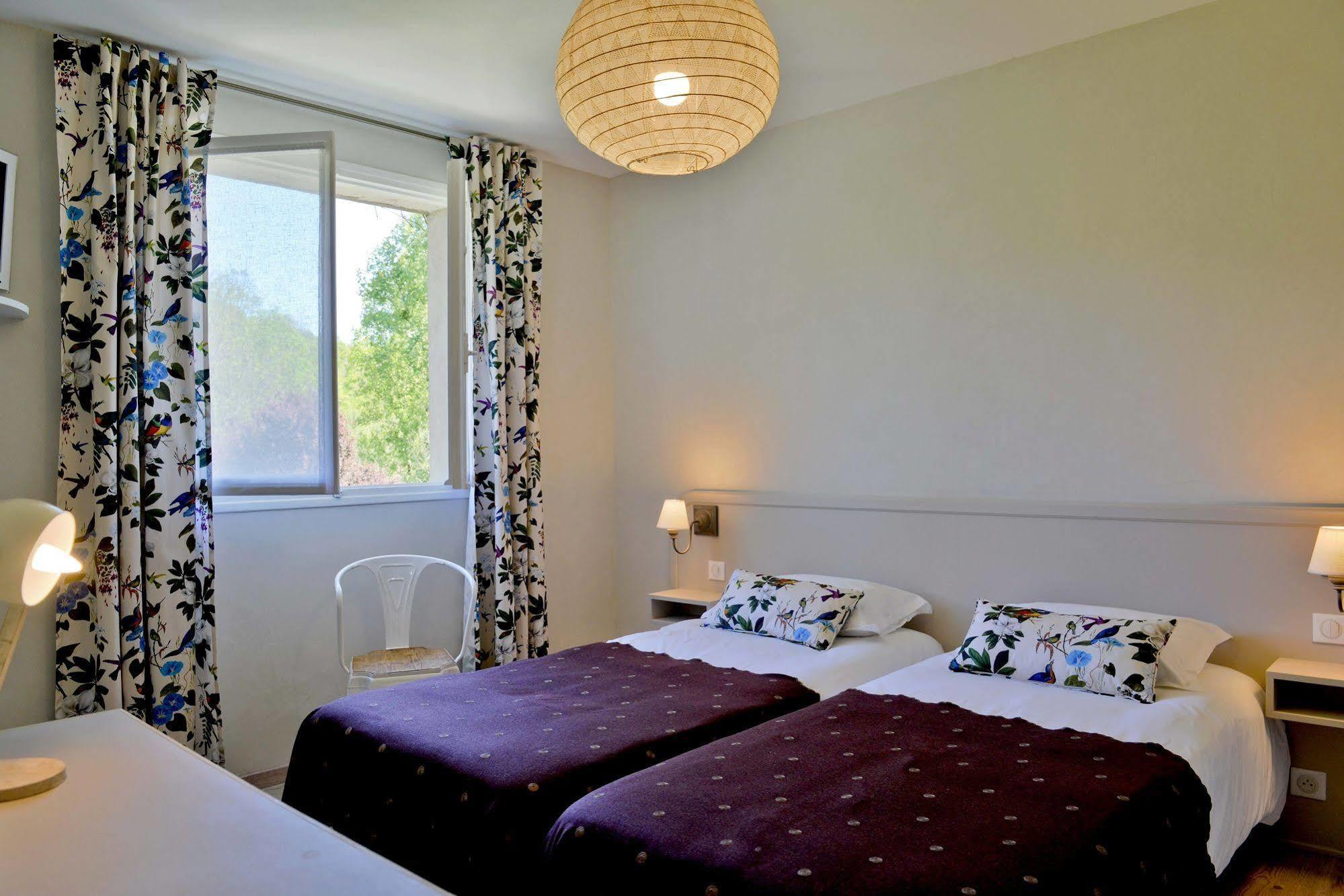 Hotel Les Bains De Secours Sevignacq-Meyracq Luaran gambar